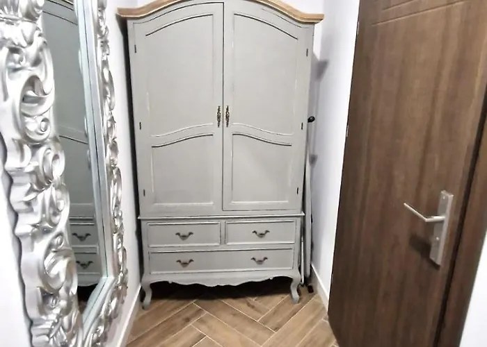 Daire Jaracza 28 Nr 19 Słupsk