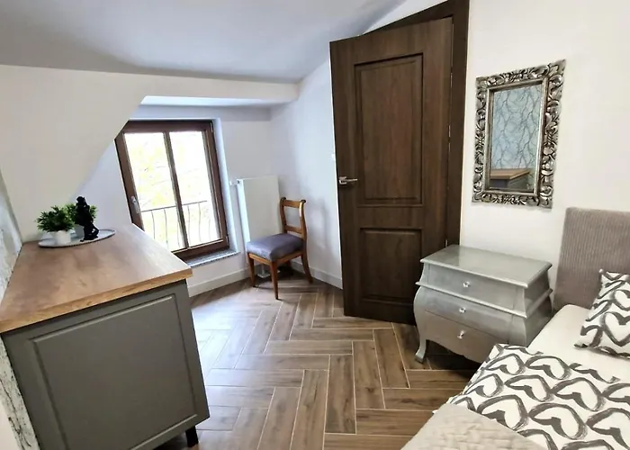 Jaracza 28 Nr 19 * Słupsk